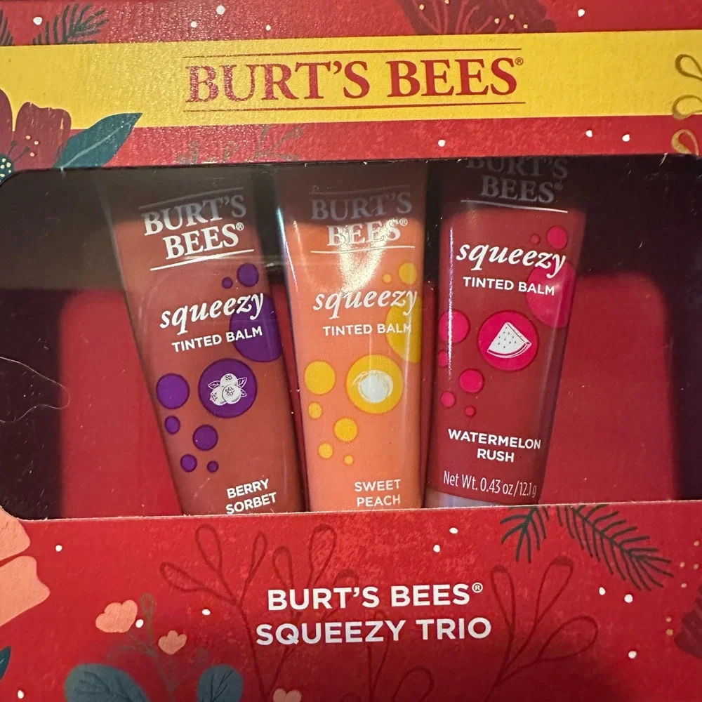 NIB Burt’s Bees limited edition squeezy trio
